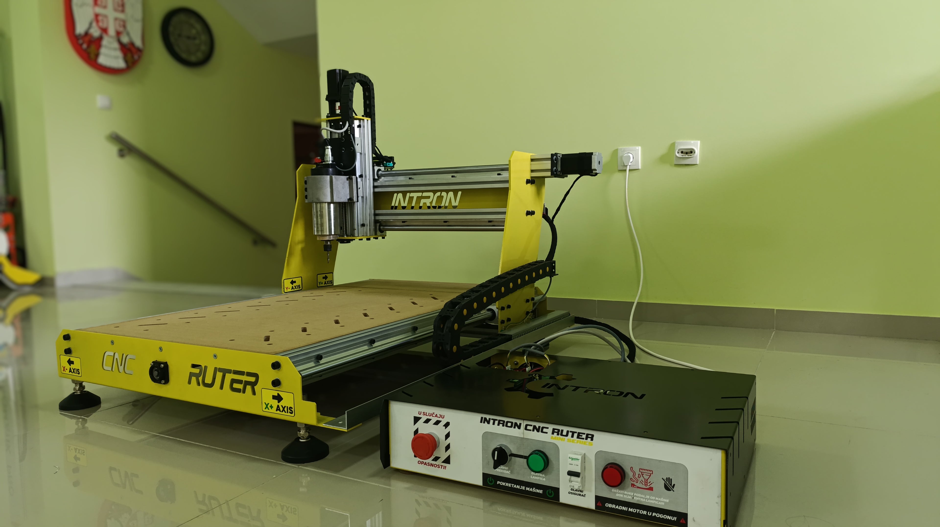 CNC ruter INTRON mini